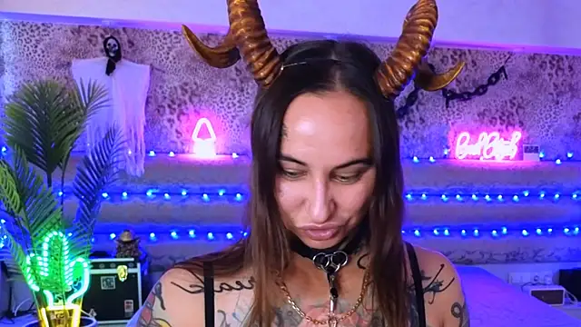 Cool Freak  online show from September 22, 10:39 am