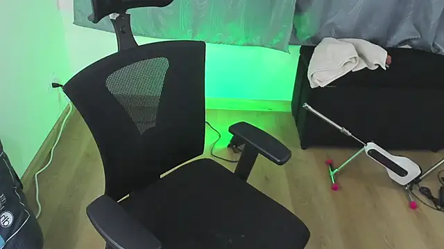 NanaRott online show from March 18, 3:31 am