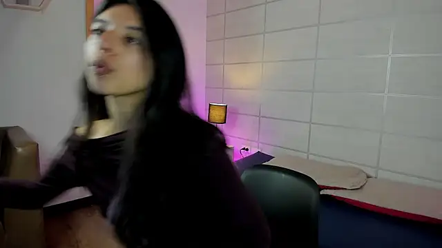 NanaRott online show from March 6, 9:22 pm