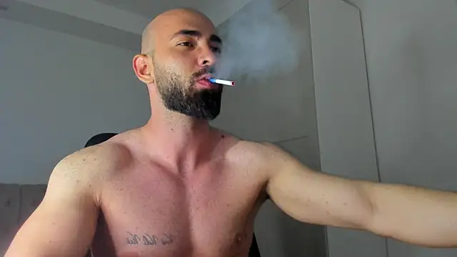 MichaelMasterss online show from April 27, 9:02 pm