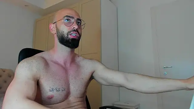 MichaelMasterss online show from April 29, 11:55 pm