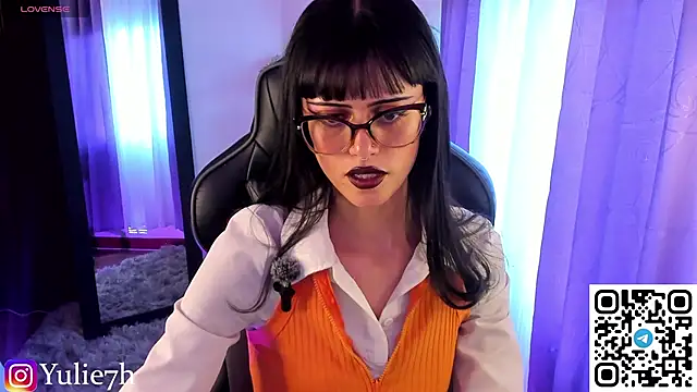 Snapshot of _Jessy_Moon_ chatting on May 9, 9:31 pm Jessy Moon online show from May 9, 9:31 pm
