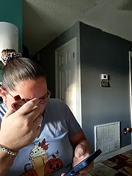 SexyNikki6969 online show from November 22, 12:37 pm