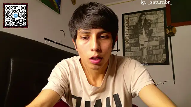 Snapshot of seraph1n chatting on December 10, 10:37 pm seraph1n online show from December 10, 10:37 pm