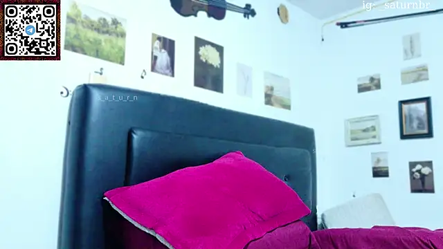 Snapshot of seraph1n chatting on November 16, 10:37 pm seraph1n online show from November 16, 10:37 pm