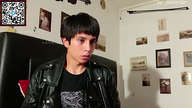 Snapshot of seraph1n chatting on November 22, 6:56 am seraph1n online show from November 22, 6:56 am