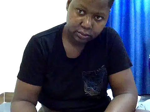 Snapshot of 10sexymelo69_ chatting on May 8, 8:52 am 10sexymelo69 online show from May 8, 8:52 am