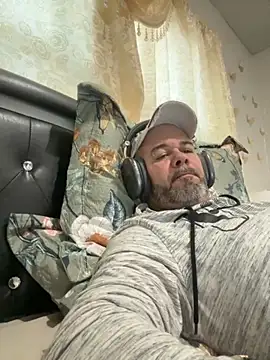 Snapshot of Cristian-Brayan chatting on September 27, 11:48 am Cristian-Brayan online show from September 27, 11:48 am