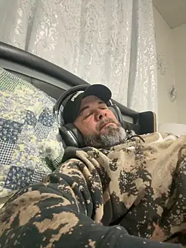 Cristian-Brayan online show from November 6, 11:22 am