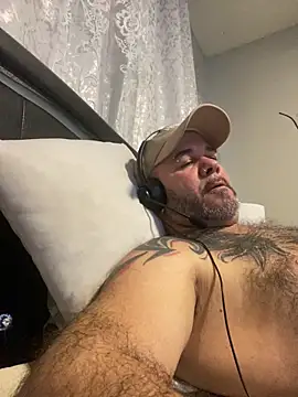 Cristian-Brayan online show from February 20, 4:29 pm