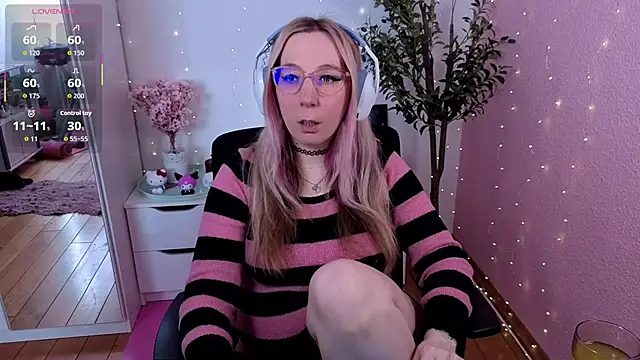 JustKerry online show from February 2, 9:08 am