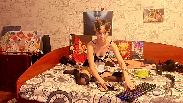 Snapshot of KagamiTayga chatting on November 3, 2:51 pm KagamiTayga online show from November 3, 2:51 pm