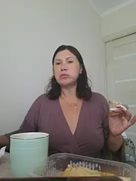 Snapshot of ROXOLANAA_SEXY chatting on June 26, 11:58 am ROXOLANAA SEXY online show from June 26, 11:58 am