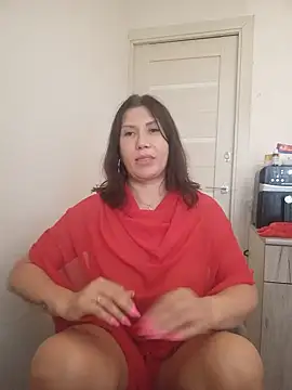 Snapshot of ROXOLANAA_SEXY chatting on July 22, 2:09 pm ROXOLANAA SEXY online show from July 22, 2:09 pm