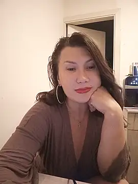 Snapshot of ROXOLANAA_SEXY chatting on July 31, 6:51 pm ROXOLANAA SEXY online show from July 31, 6:51 pm