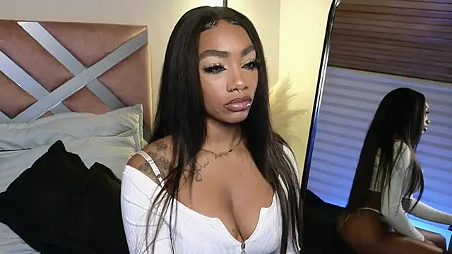 emely brandon online show from January 26, 1:20 am