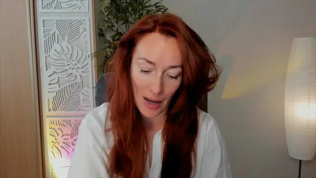Snapshot of RebeccaMartinez chatting on May 15, 7:04 am RebeccaMartinez online show from May 15, 7:04 am