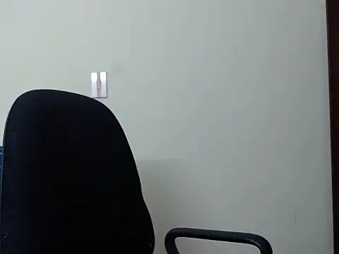 emilysamantha 8 online show from April 30, 1:23 am