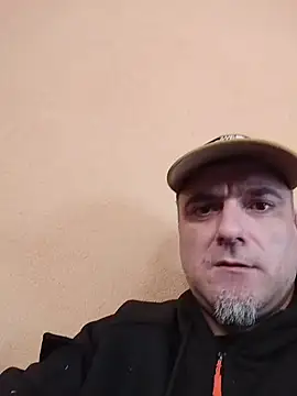 Snapshot of wifesfuckerpu chatting on March 10, 9:58 am wifesfuckerpu online show from March 10, 9:58 am