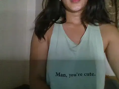 Snapshot of _smiling4u_ chatting on June 24, 1:10 pm smiling4u online show from June 24, 1:10 pm
