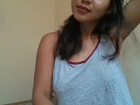 Snapshot of _smiling4u_ chatting on July 2, 12:32 am smiling4u online show from July 2, 12:32 am