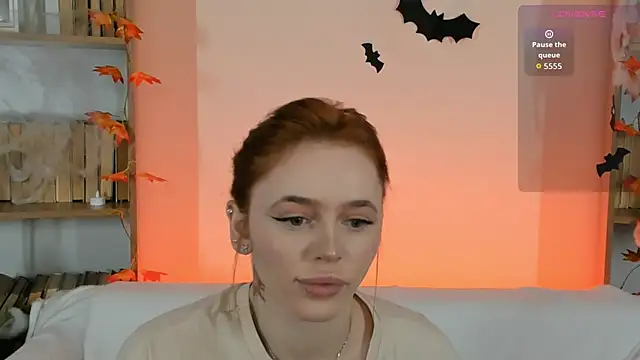 Phoenix Margo online show from October 29, 3:31 am