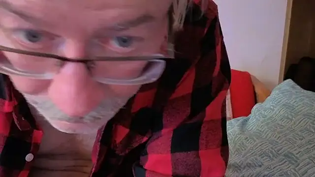 Snapshot of cumloverboyxx69 chatting on November 19, 2:17 pm cumloverboyxx69 online show from November 19, 2:17 pm