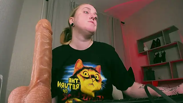 Frau  Lilith online show from January 23, 2:39 pm