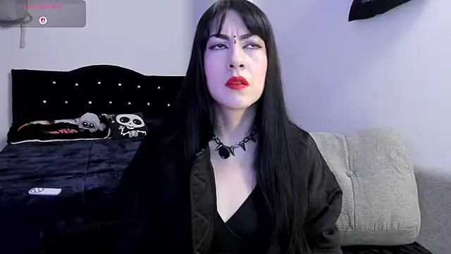 Amy Aloqua online show from May 15, 3:30 pm