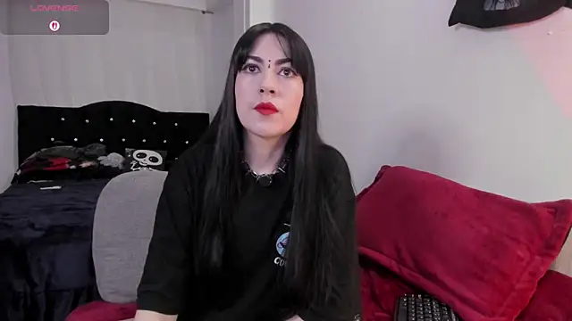 Amy Aloqua online show from June 2, 2:41 pm