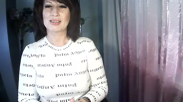 Faraira17 online show from April 25, 1:52 am