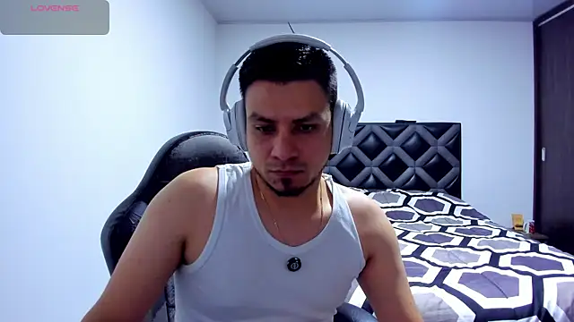 Snapshot of Rick_Diesel_ chatting on July 7, 2:36 am Rick Diesel online show from July 7, 2:36 am