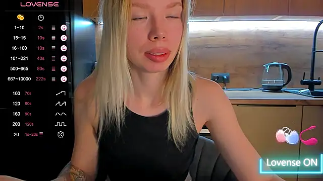 Olivia Bells online show from February 21, 9:38 pm