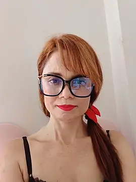 Snapshot of Meganlola chatting on November 10, 4:17 pm Meganlola online show from November 10, 4:17 pm