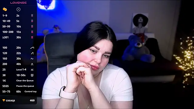 Emily Mo online show from January 8, 10:37 am