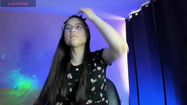 shantalc3rezo online show from November 6, 8:32 pm