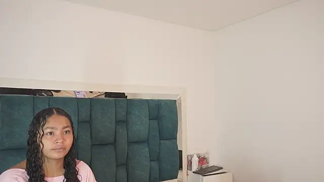 Snapshot of Anais_aradia chatting on July 2, 7:14 am Anais aradia online show from July 2, 7:14 am