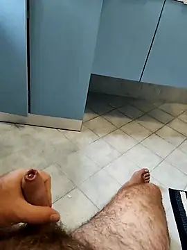 Snapshot of orsettoCum chatting on September 13, 9:53 am orsettoCum online show from September 13, 9:53 am