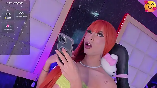 Snapshot of GeorginaCute_ chatting on March 2, 1:27 pm GeorginaCute online show from March 2, 1:27 pm