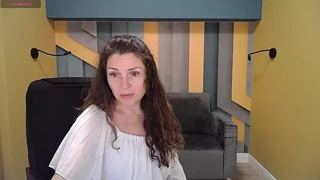 EllaLong online show from December 10, 12:49 pm