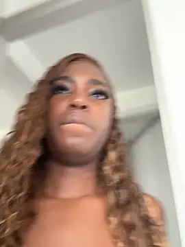 NaiaGils online show from February 8, 1:58 pm