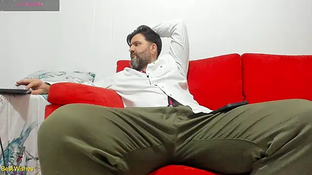 Maxi TheBigDaddy online show from January 31, 1:01 am