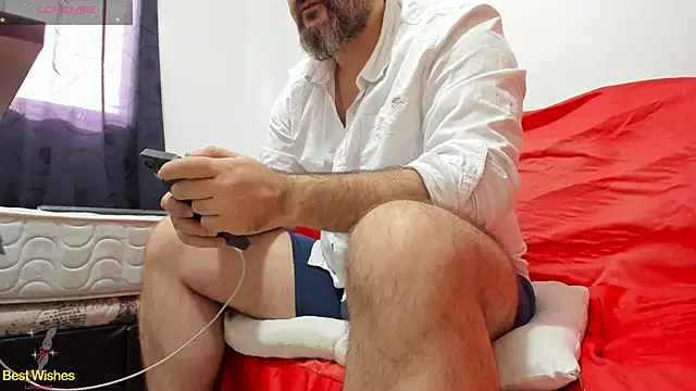 Maxi TheBigDaddy online show from February 3, 2:02 pm