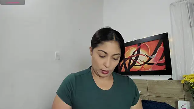 Snapshot of Lauralove_69 chatting on July 26, 9:54 pm Lauralove 69 online show from July 26, 9:54 pm