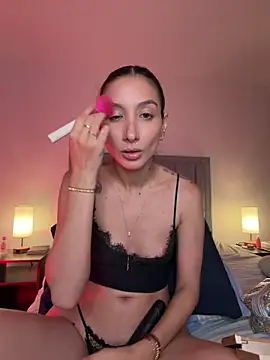 Snapshot of DanikRosse chatting on May 11, 3:56 am DanikRosse online show from May 11, 3:56 am