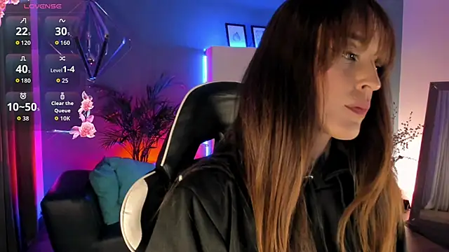 Snapshot of Megan_inked chatting on July 2, 3:45 am Megan inked online show from July 2, 3:45 am
