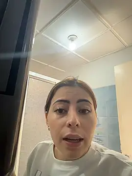 LilaSuni online show from December 15, 2:32 pm