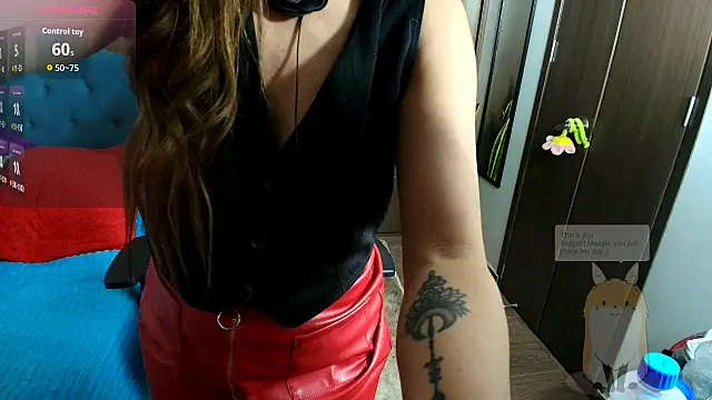 Snapshot of valeria_teiku chatting on June 22, 10:40 pm valeria teiku online show from June 22, 10:40 pm