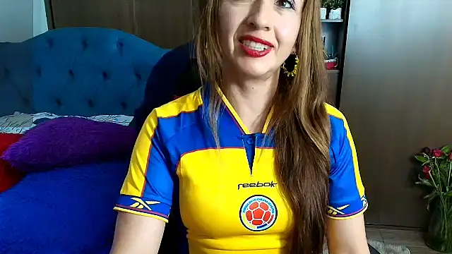 Snapshot of valeria_teiku chatting on July 7, 10:47 pm valeria teiku online show from July 7, 10:47 pm