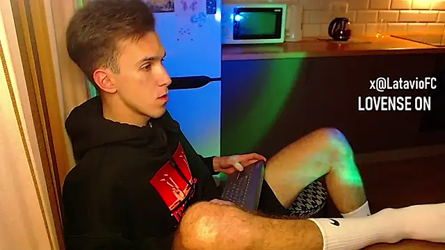 Midnighter  online show from October 30, 11:38 pm